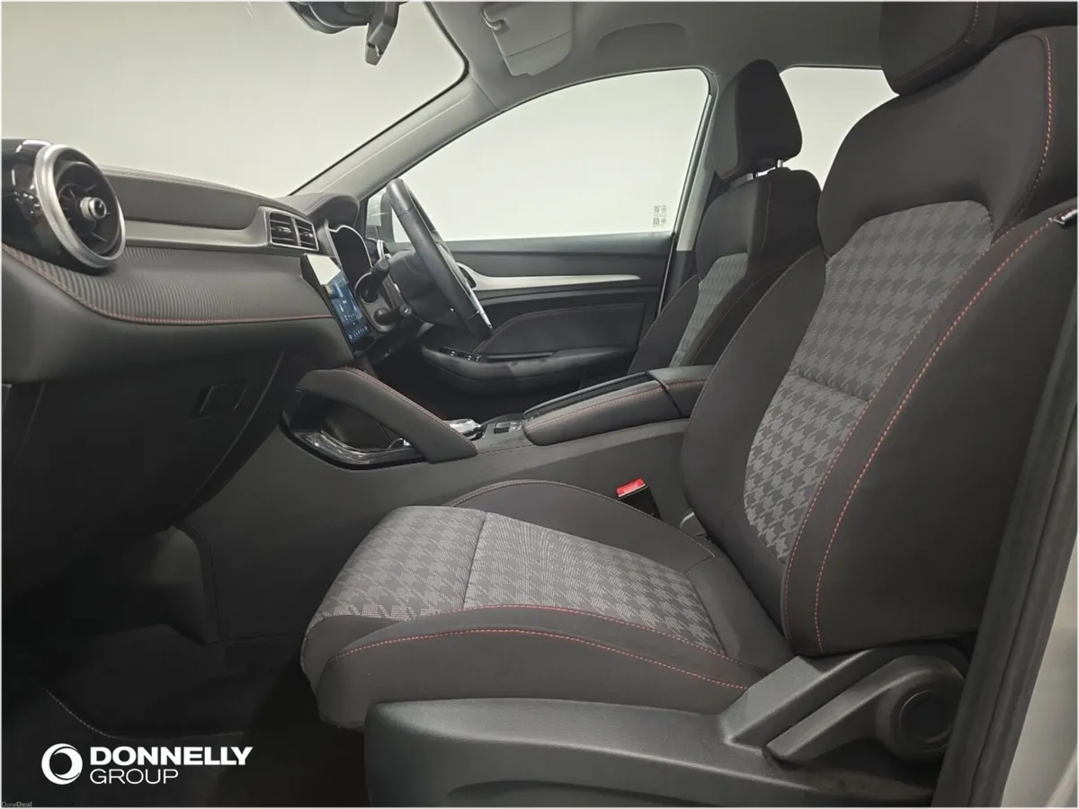 MG ZS Zs Electric Hatchback SE EV - Image 4