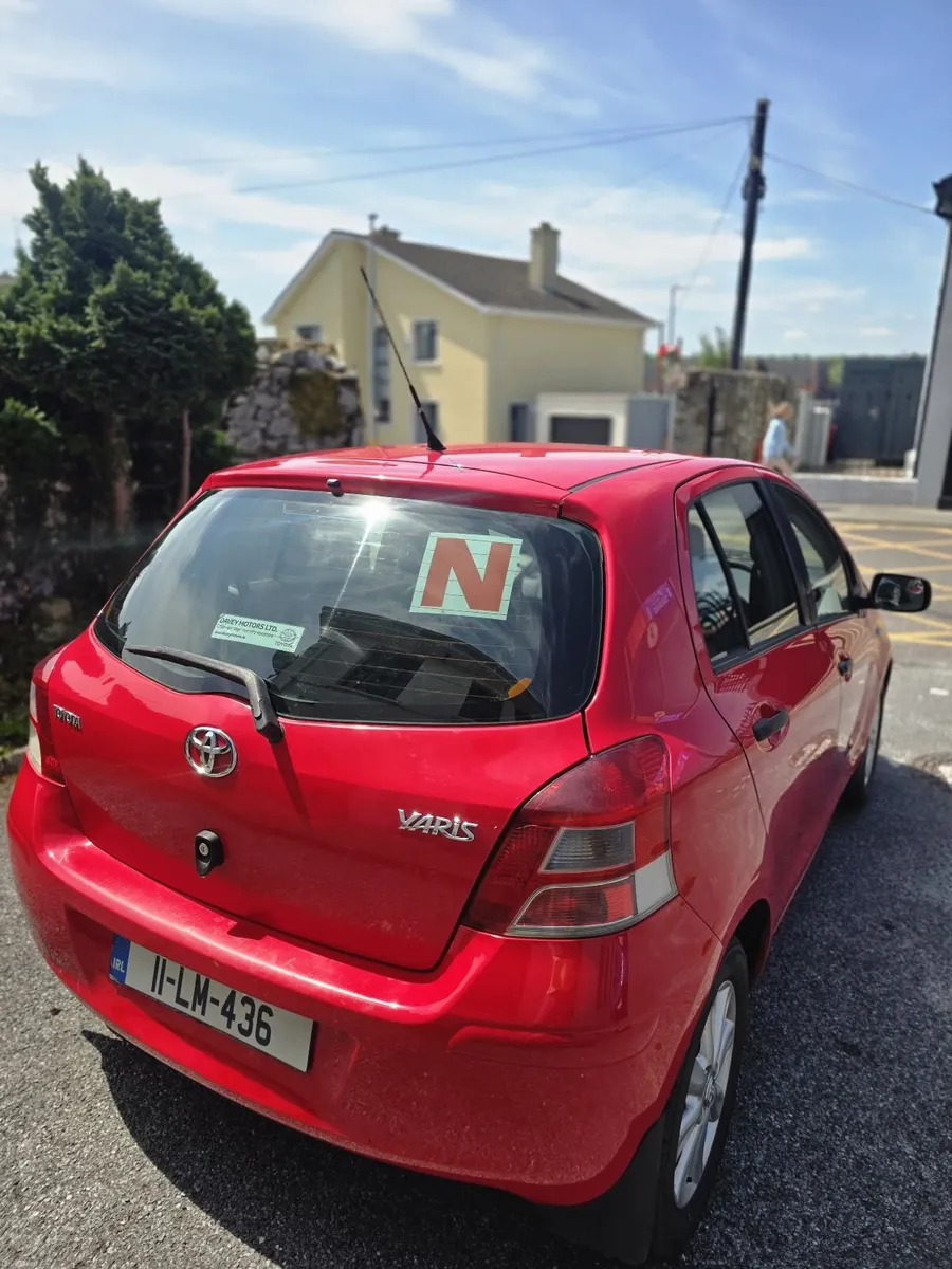 Toyota Yaris 2011 - Image 1