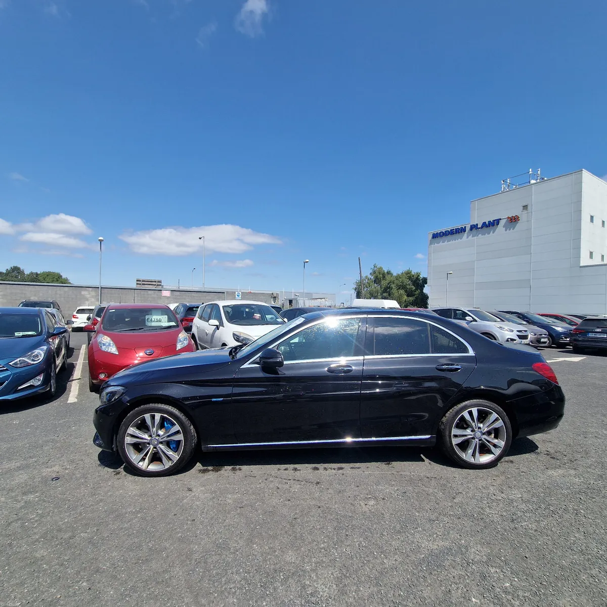 Mercedes-Benz C-Class Petrol Plug-in Hybrid - Image 2