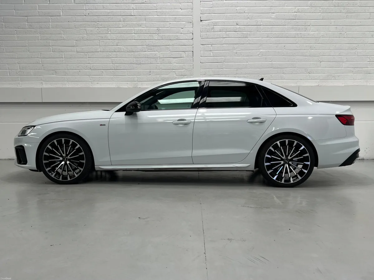 Audi A4 S Line 35 2.0TDI 163bhp 4dr S-Tronic Auto - Image 4