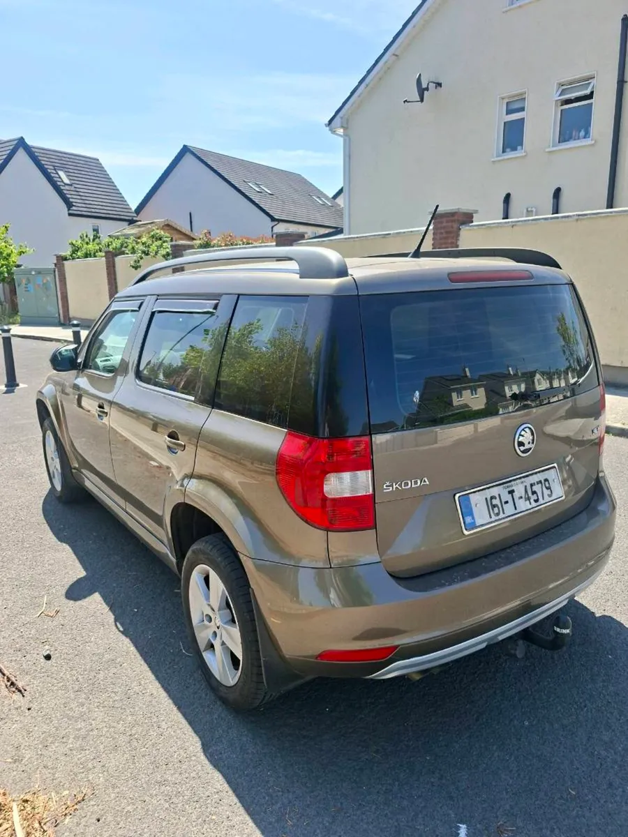 SKODA YETI 2016 LOW MILES NEW NCT - Image 4