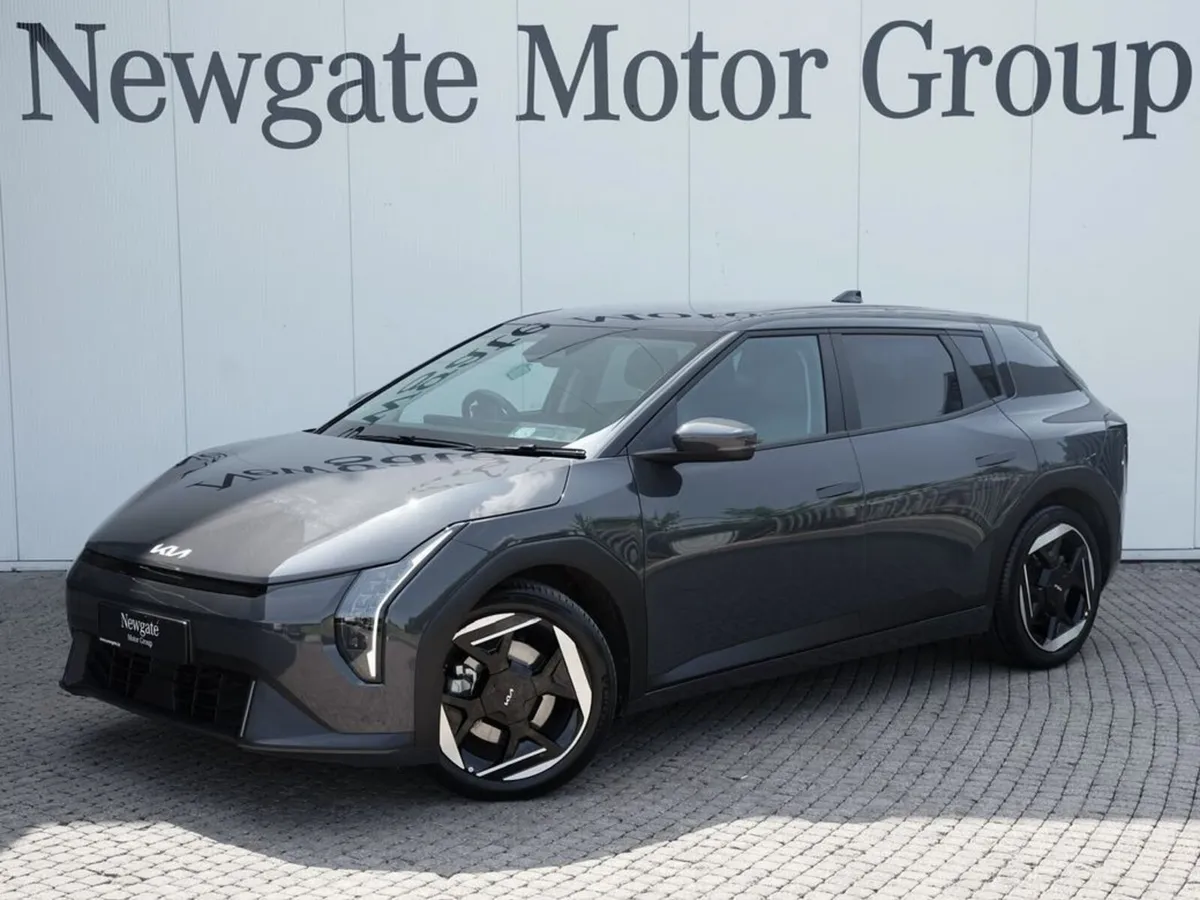 Kia EV4 5HB Earth K3 LR 5DR Auto - Image 1