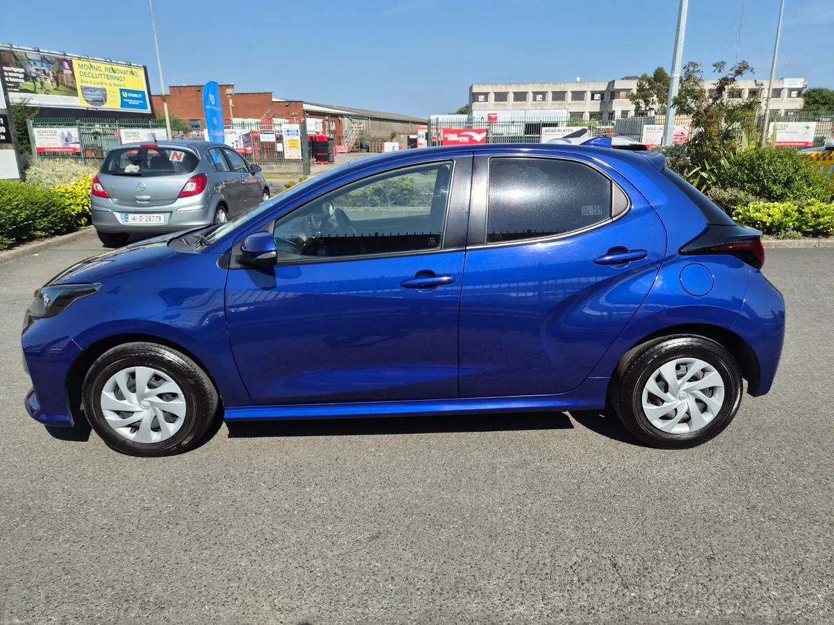 Toyota Yaris 2022 - Image 6