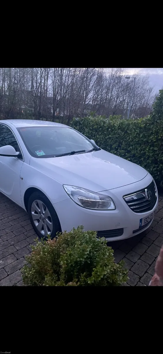 Vauxhall Insignia 2013 - Image 1