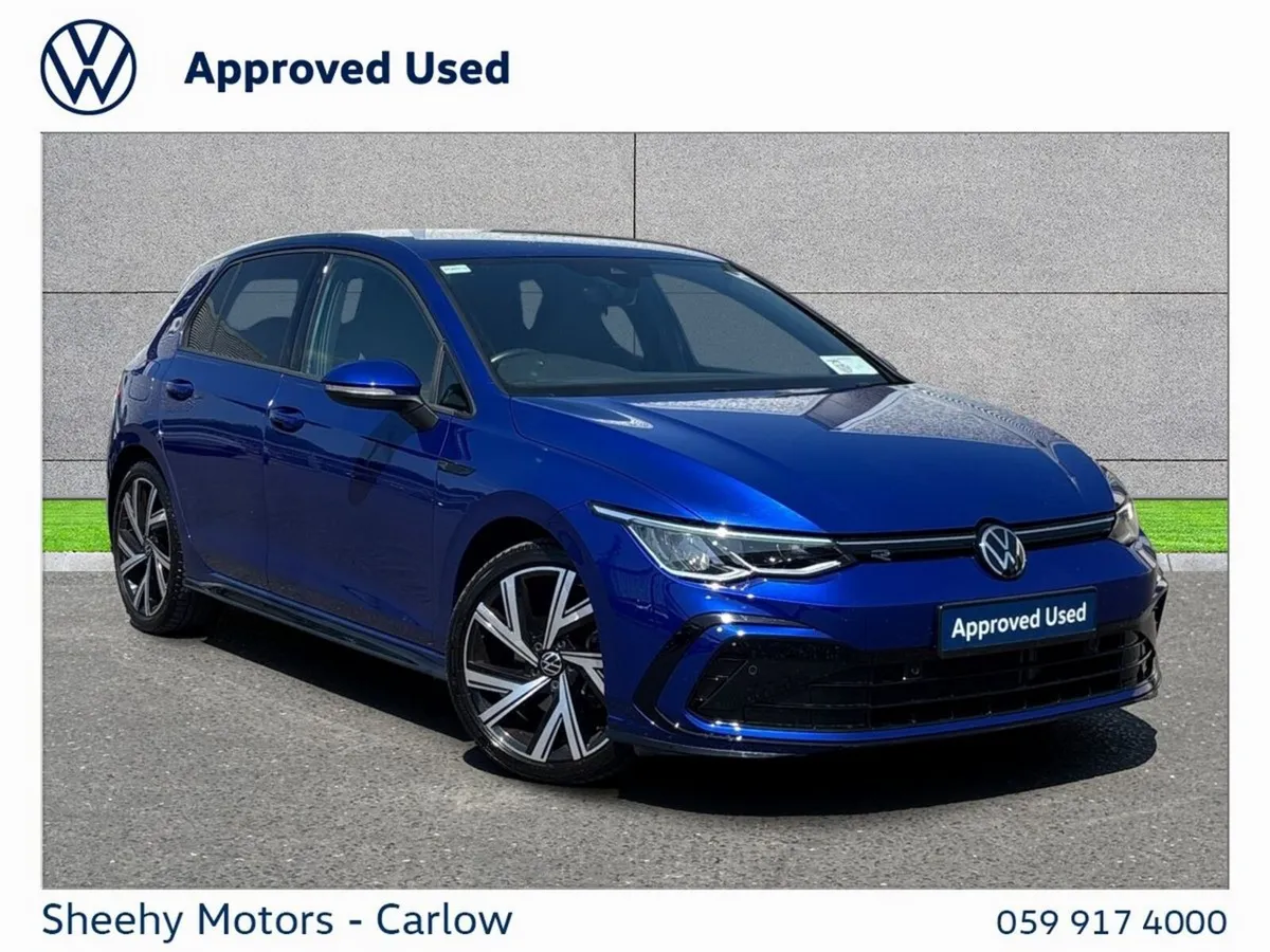 Volkswagen Golf 1.5 TSI 130HP R-Line - Image 1