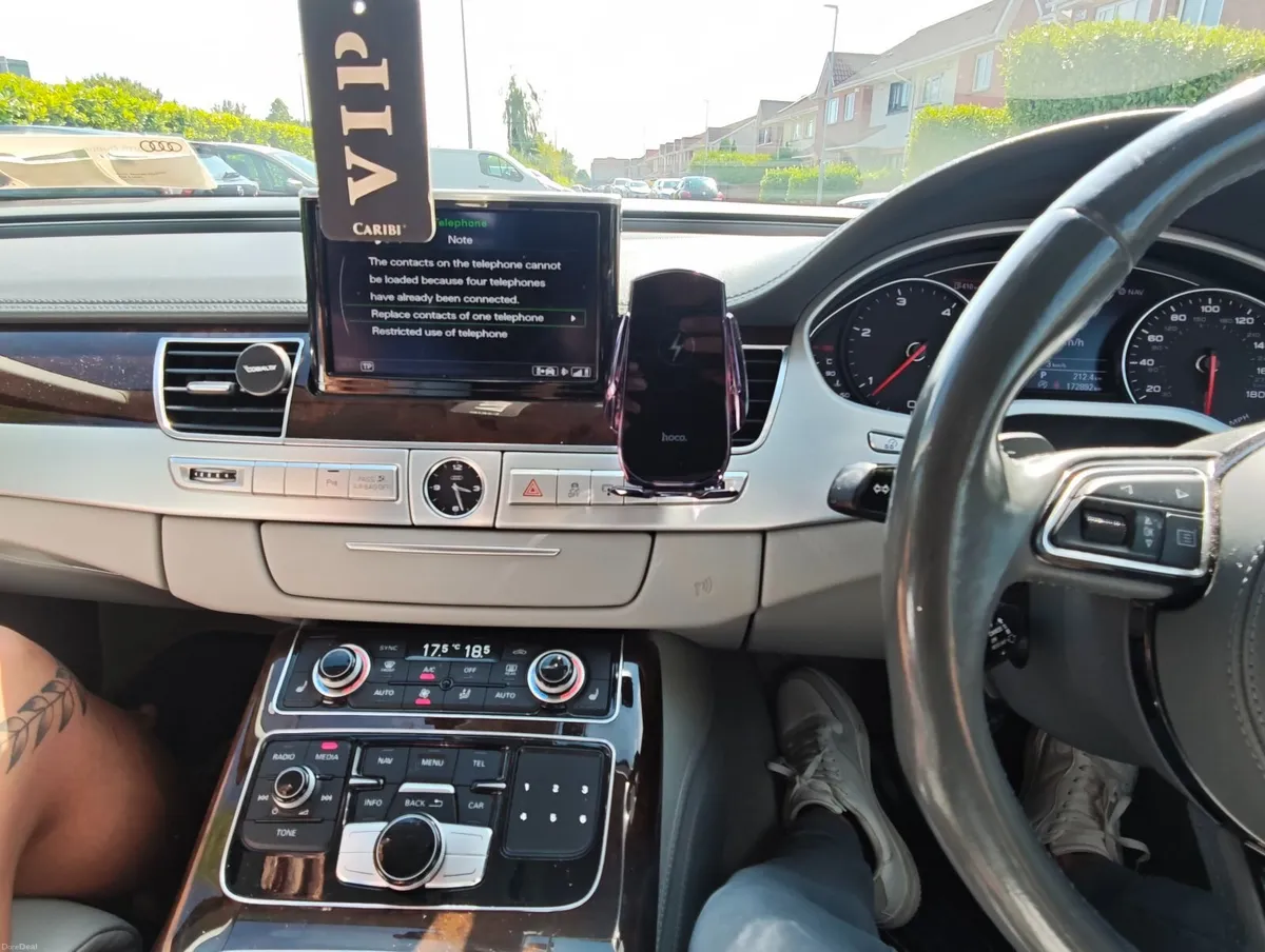 Audi A8 2015 - Image 5
