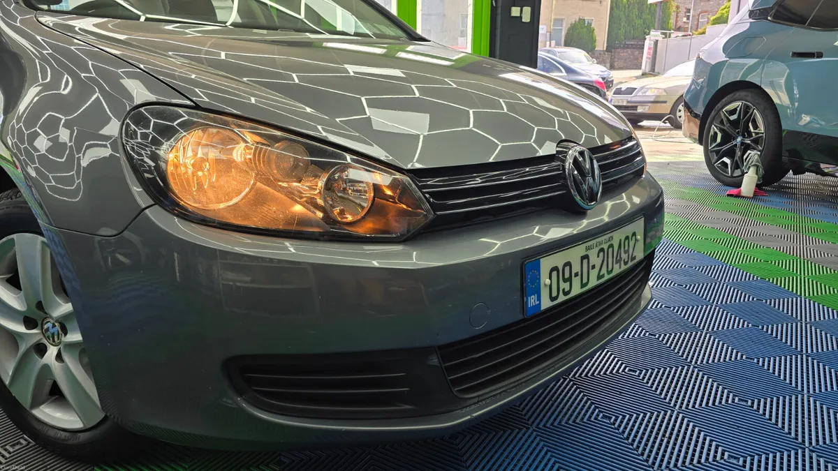 Volkswagen Golf Automatic AA APPROVED - Image 2