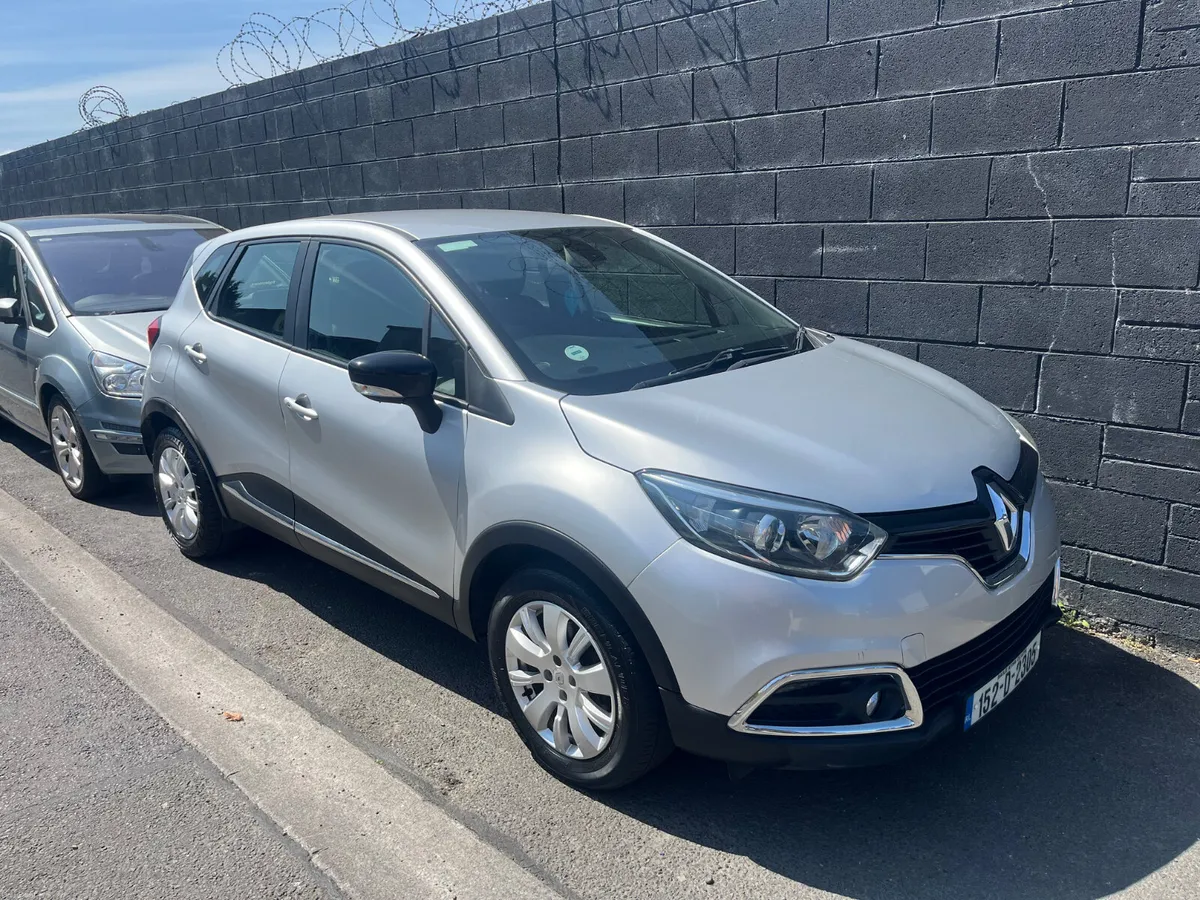 Renault Captur 2015 - Image 1