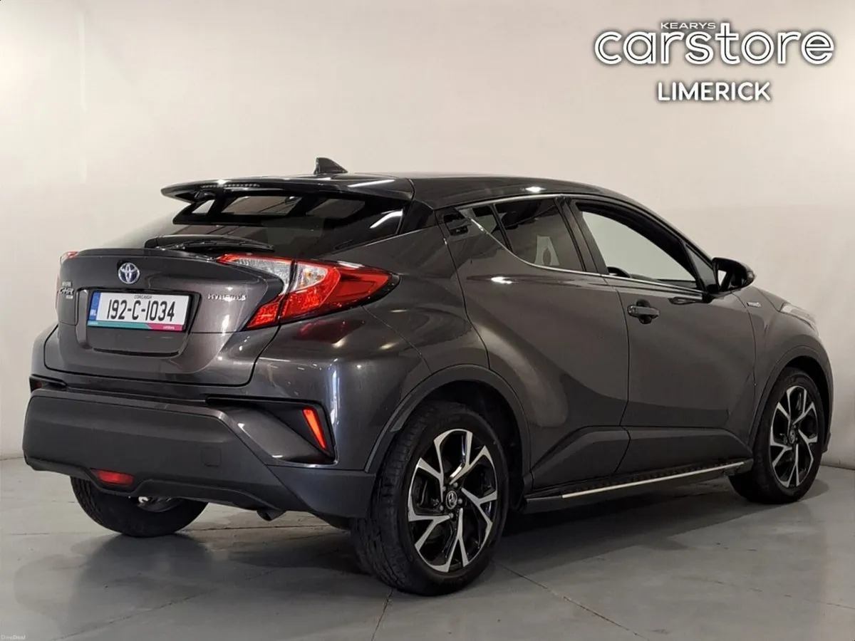 Toyota C-HR 1.8 HYBRID SPORT - Image 3
