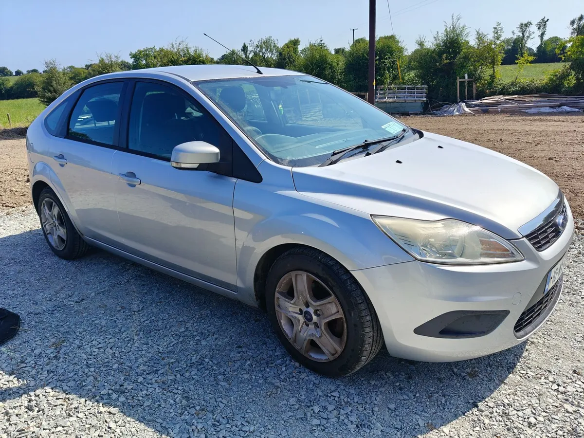 Ford Focus 2010 - Image 4
