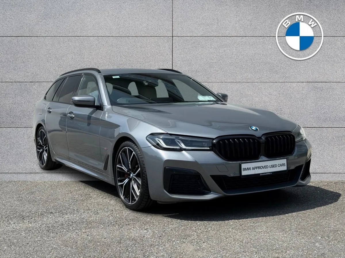 BMW 5-Series 520d M Sport Touring - Image 1