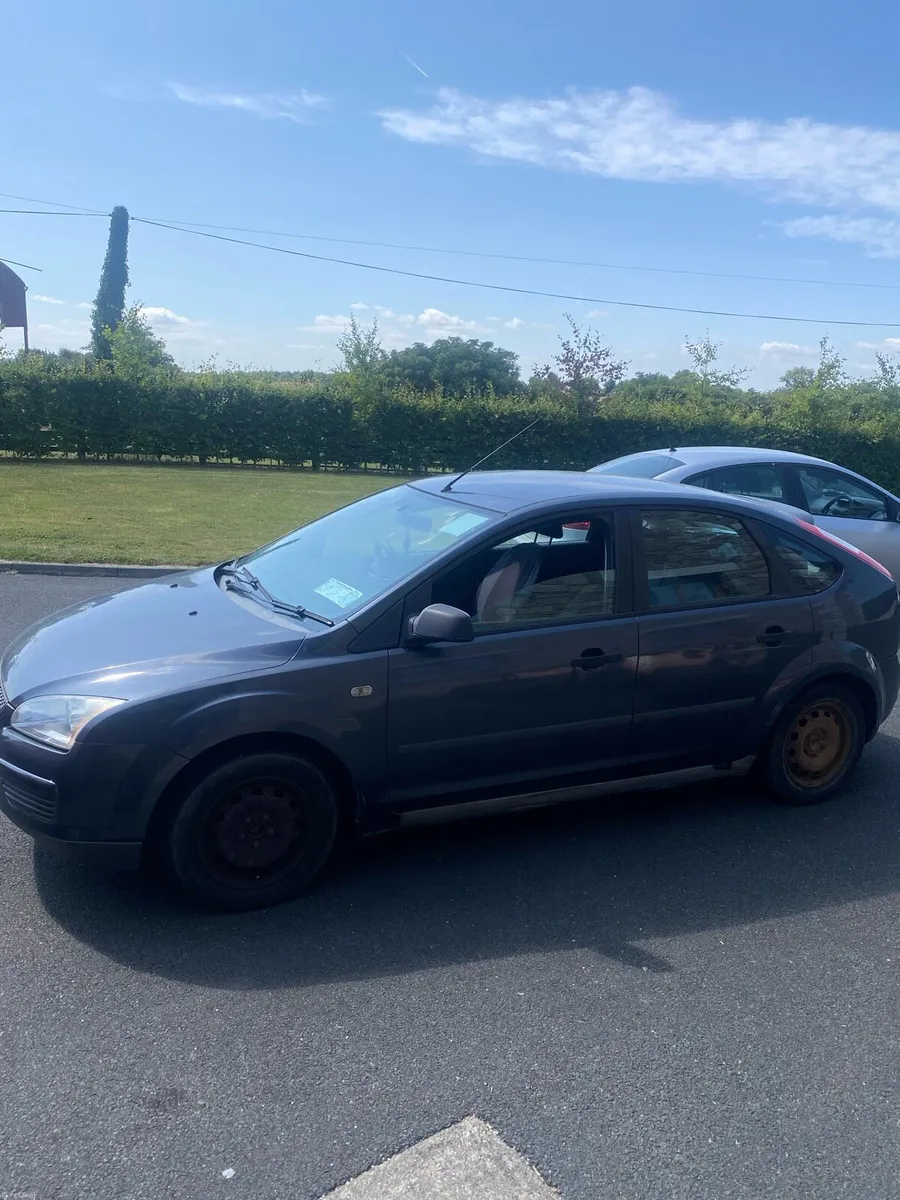 Ford focus 1.4 petrol - Image 1