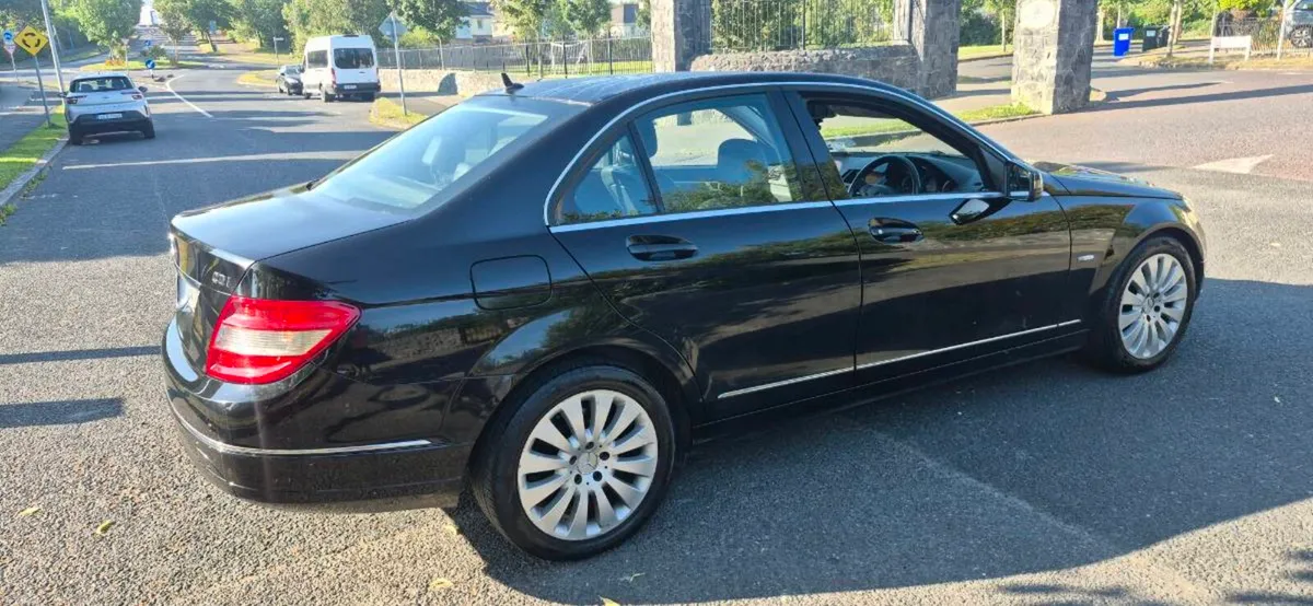 2010 mercedes c200 nctd 11/26 - Image 5