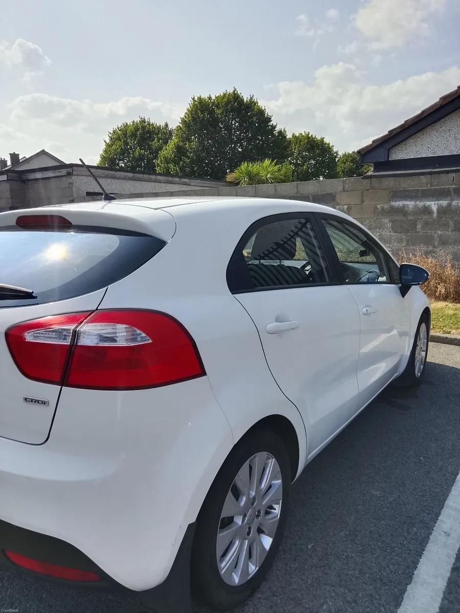 2014 Kia Rio - Image 5