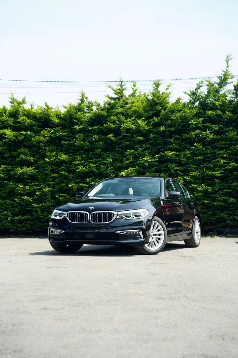 BMW 530E Luxury Line- Low Mileage - Image 1
