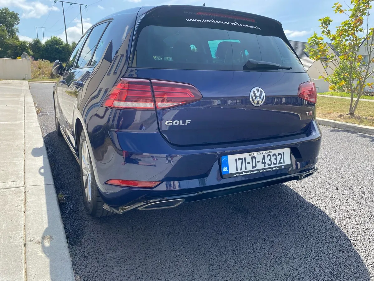 Volkswagen Golf R-Line 1.4 TSI - Image 3