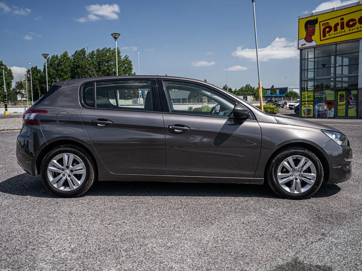 Peugeot 308 2015 - Image 3