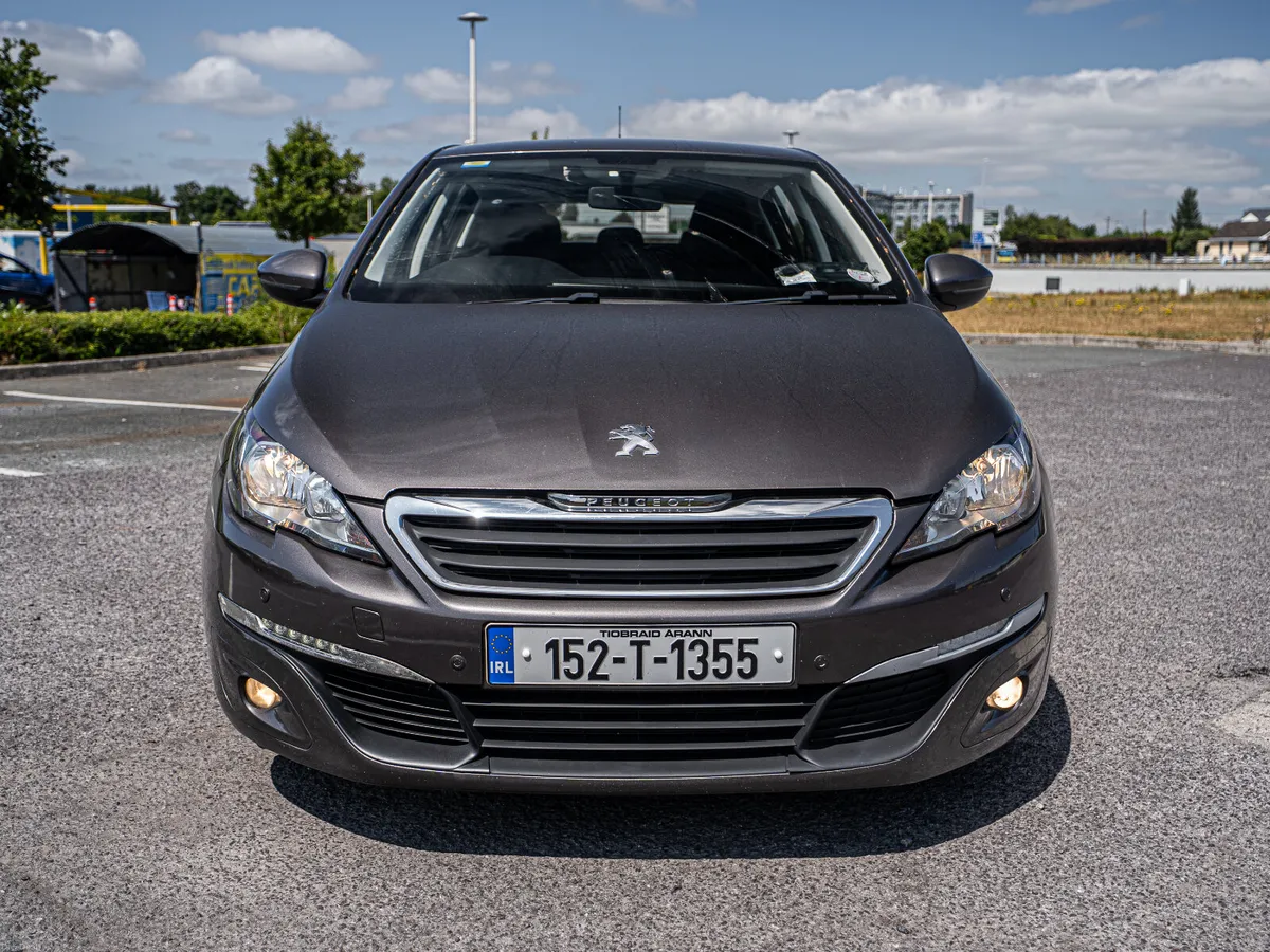 Peugeot 308 2015 - Image 2