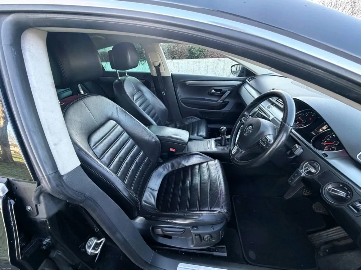 15 VW Passat CC Full Spec Just Nct - Image 5