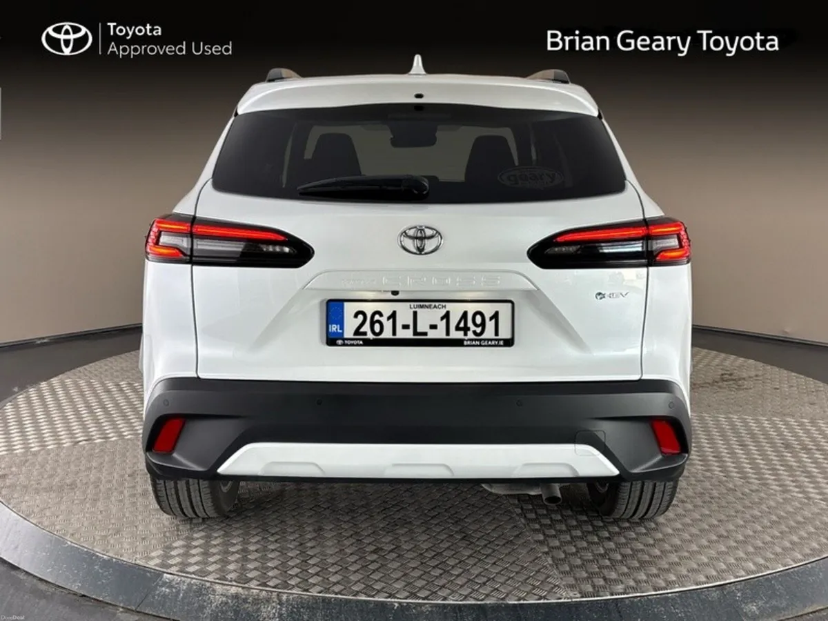 Toyota Corolla Cross SPORT Demo - Image 4