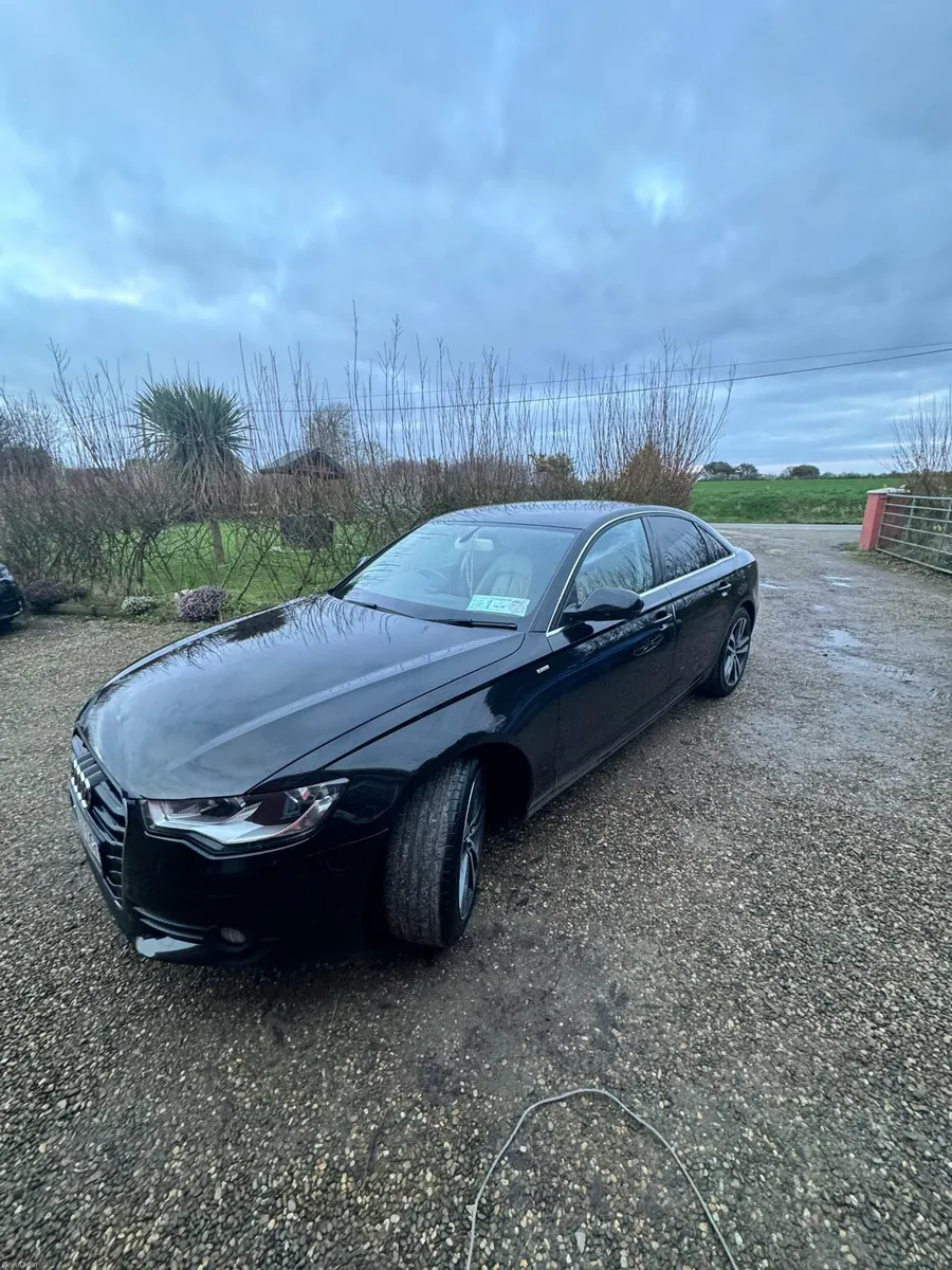 Audi A6 S-line black edition 2.0 tdi - Image 1