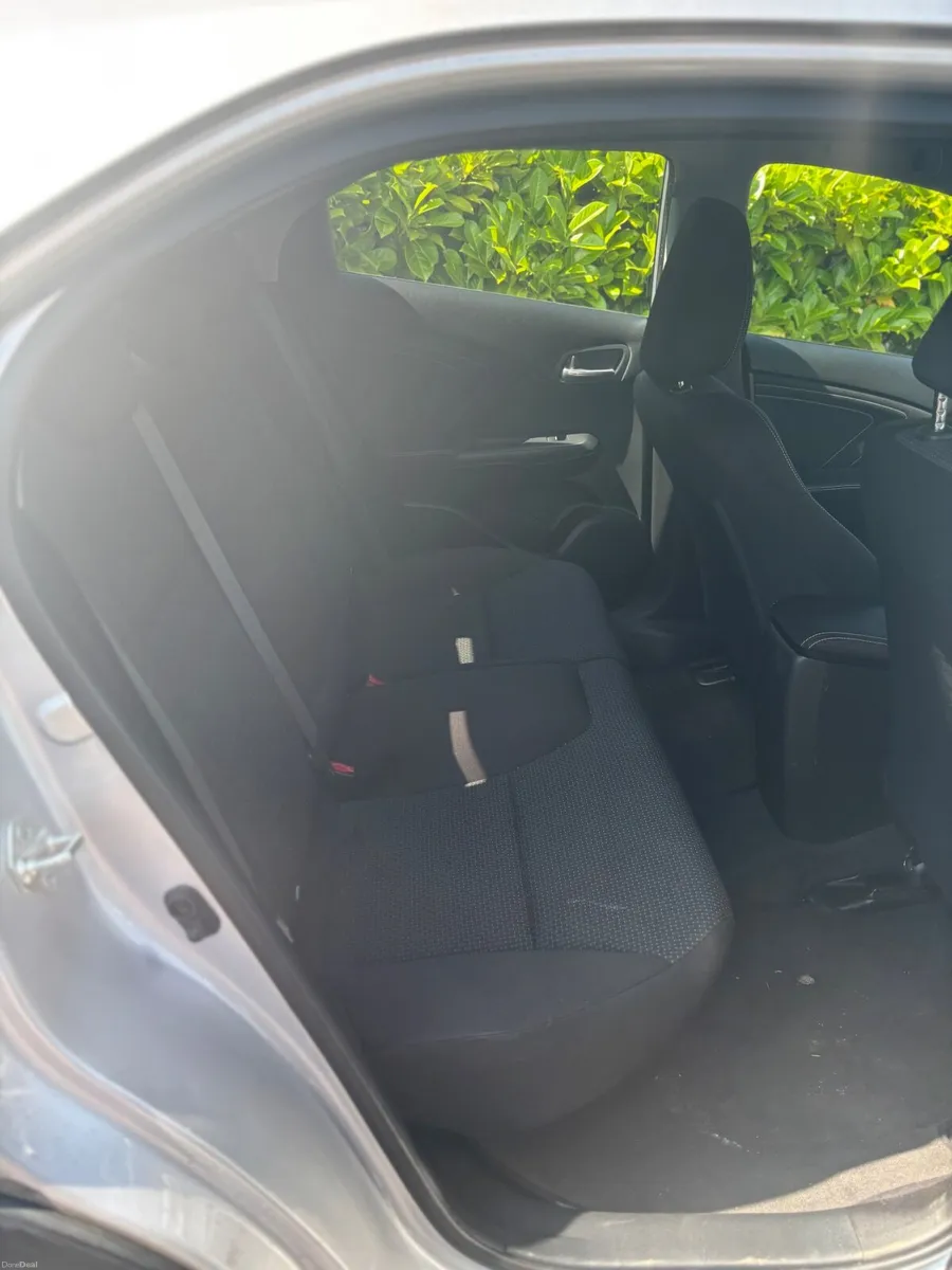 Honda Civic 2016 DTEC S (Honda connect W - Image 2