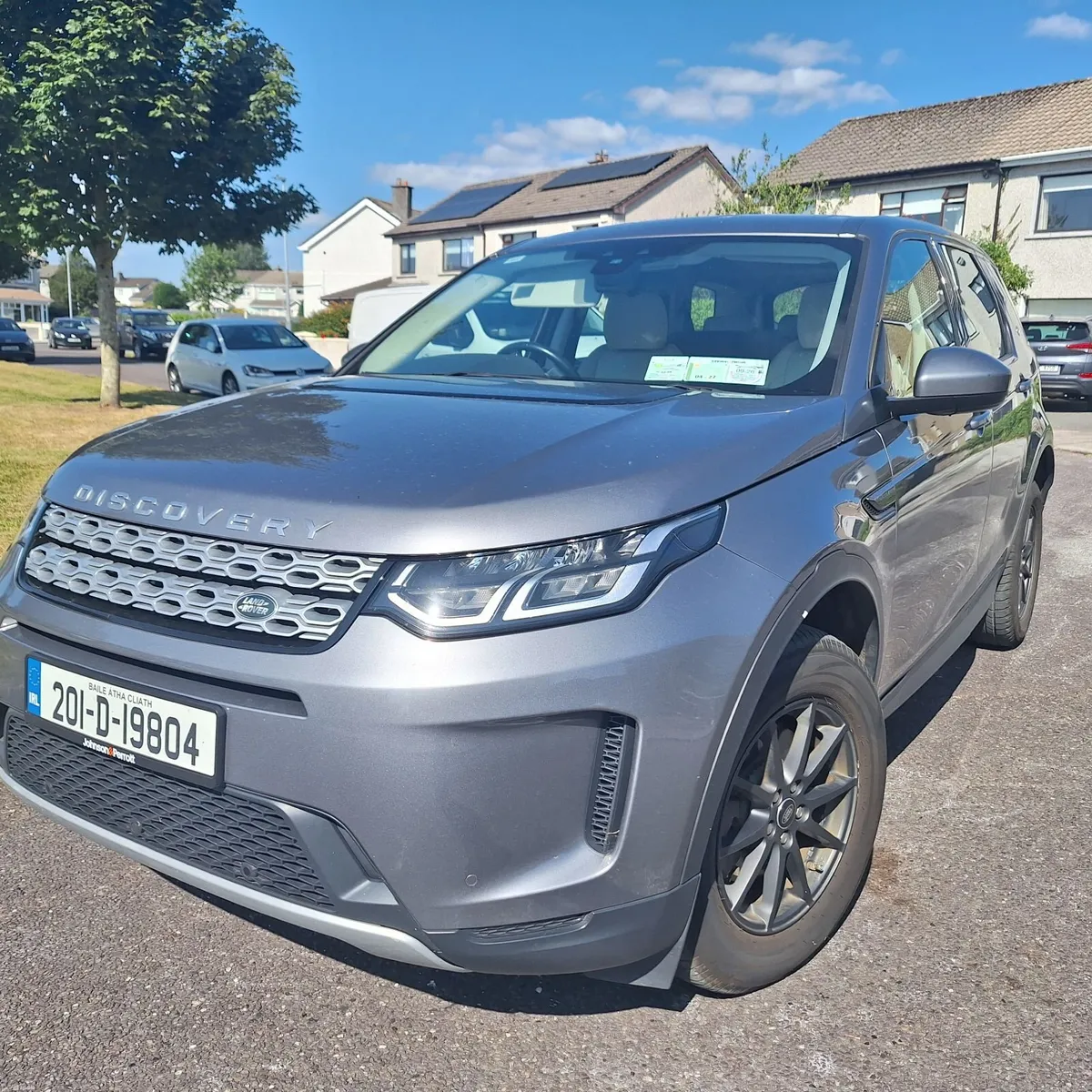 Land Rover Discovery Sport 2020 - Image 1