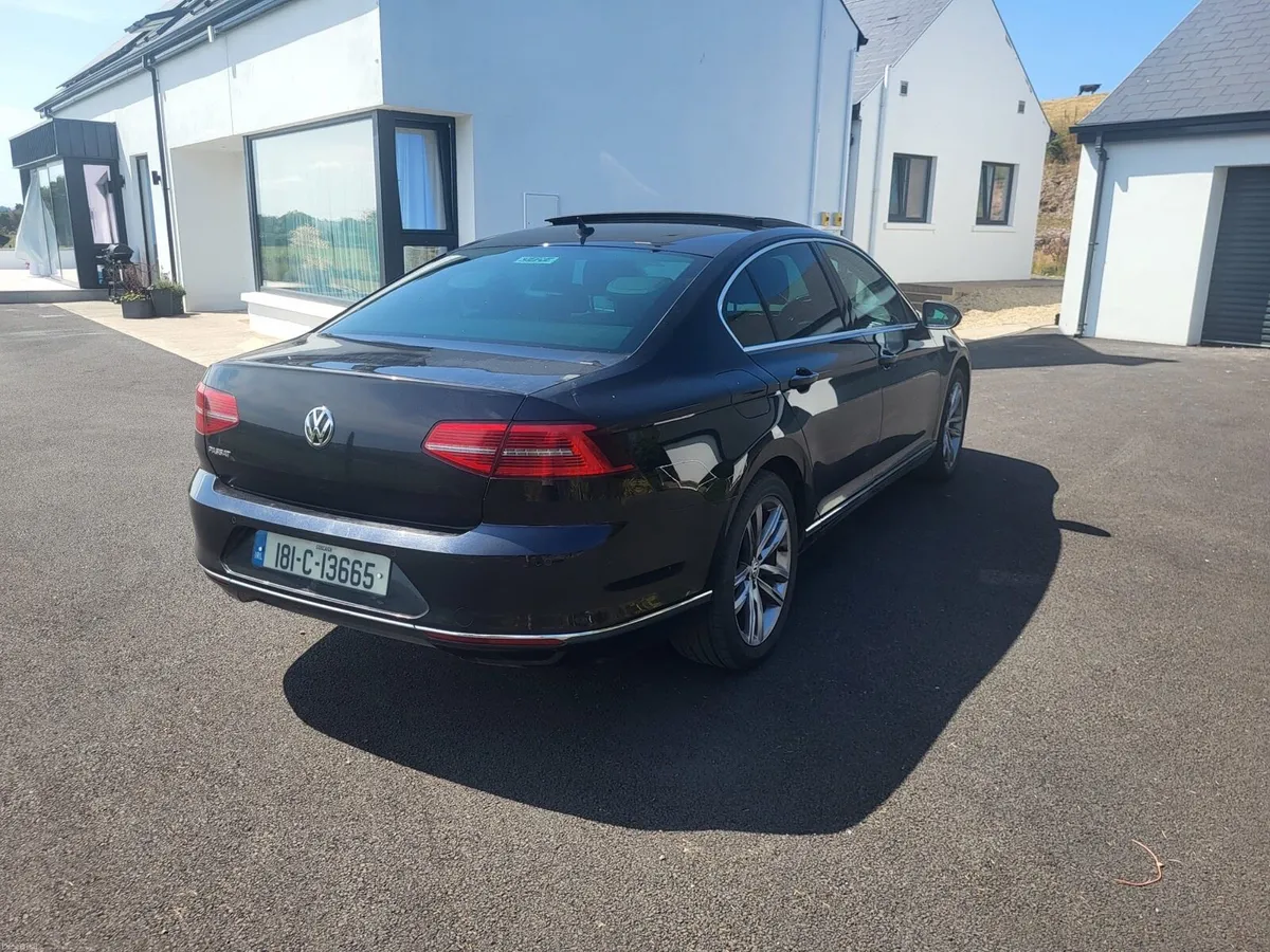 Volkswagen Passat 2.0 TDI - Image 4