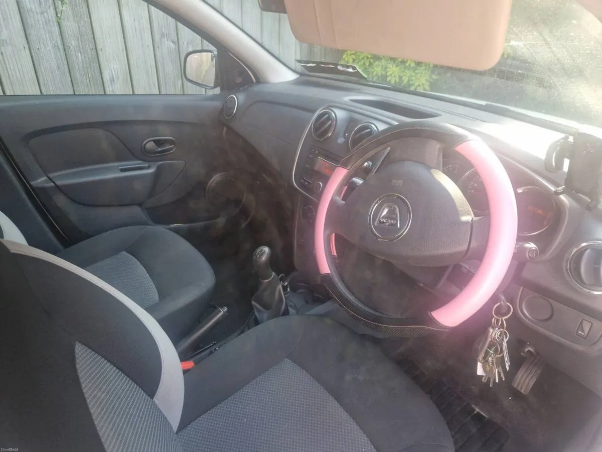 2016 Dacia logan - Image 5