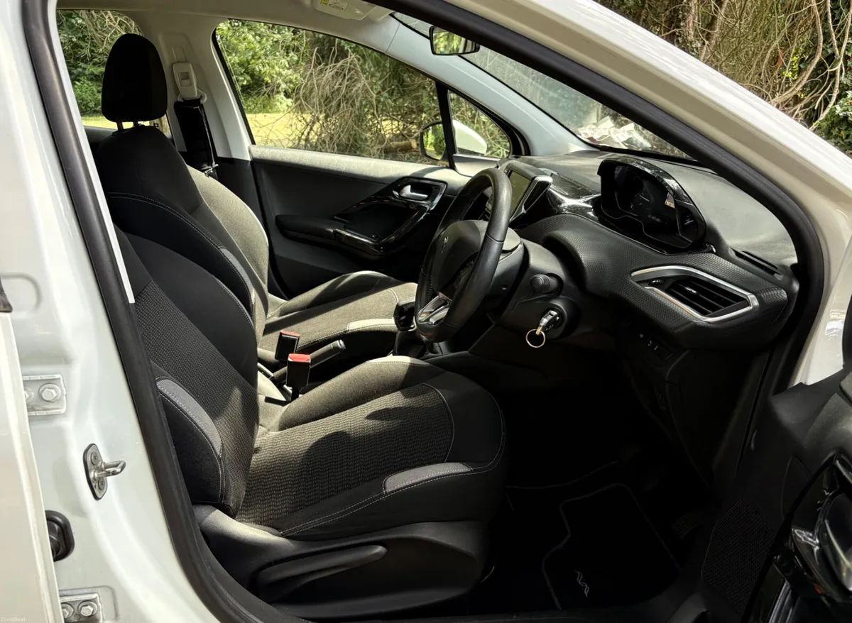 161 Peugeot 208, Taxed & NCT to February 2027! - Image 6