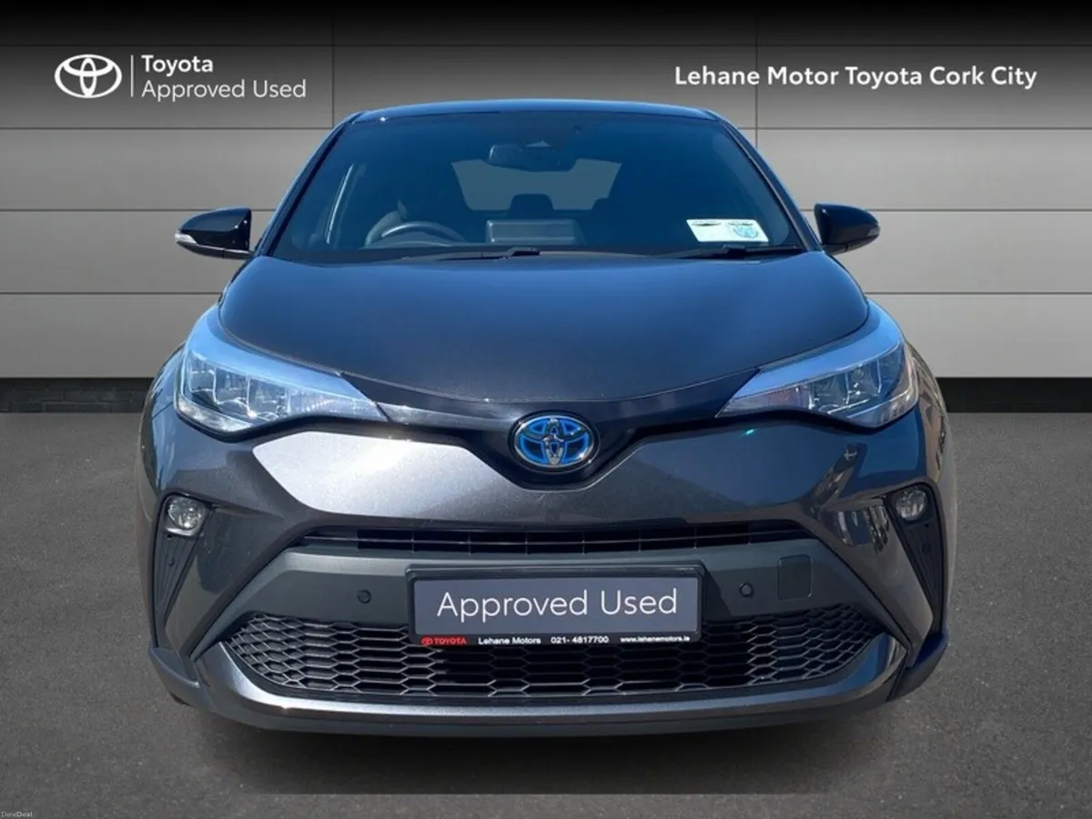 Toyota C-HR HYBRID SPORT BI-TONE 4DR - Image 5