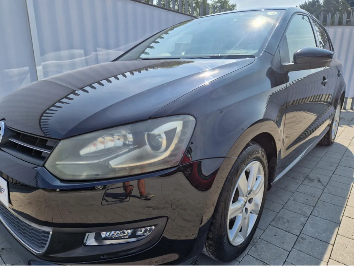 Volkswagen Polo 1.2 PETROL AUTO - Image 5