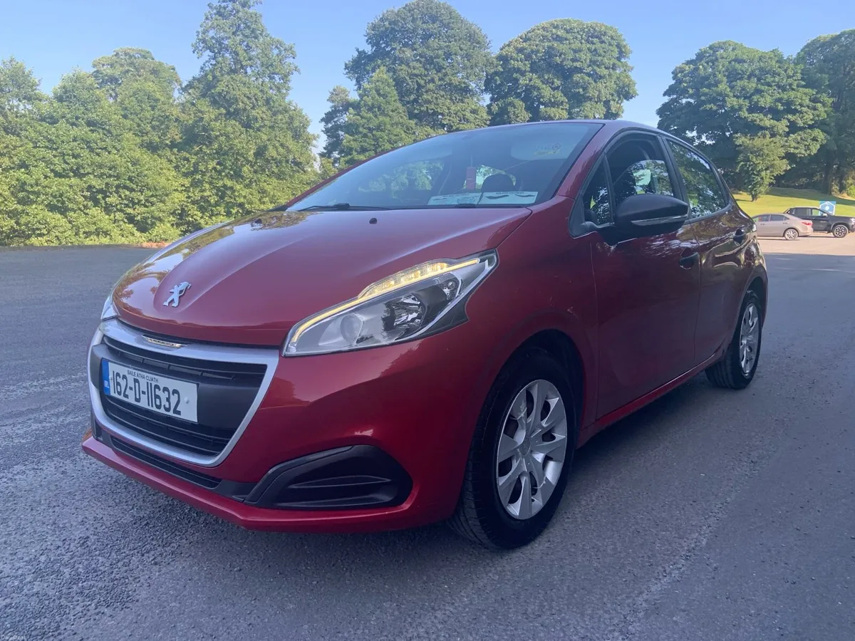 Peugeot 208 1.2 petrol ⛽️ - Image 1