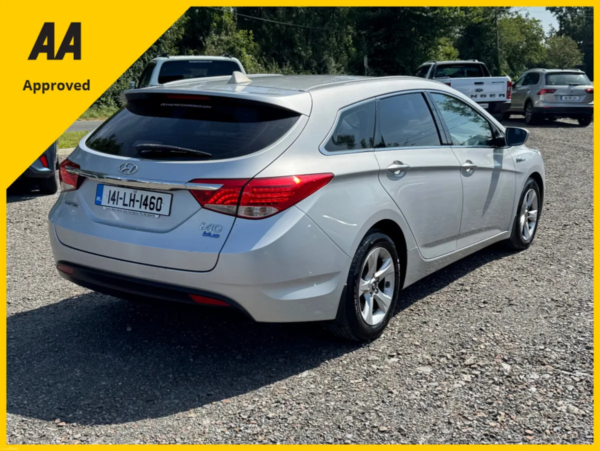 Hyundai i40 EXECUTIVE 4DR - Image 4