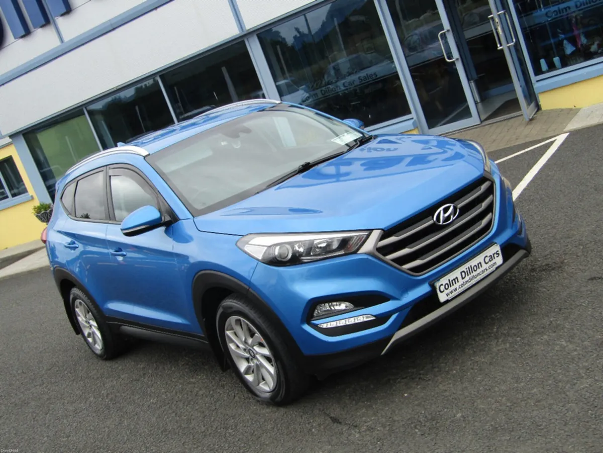 Hyundai Tucson 1.7 SE NAV BLD 116PS 5DR - Image 2