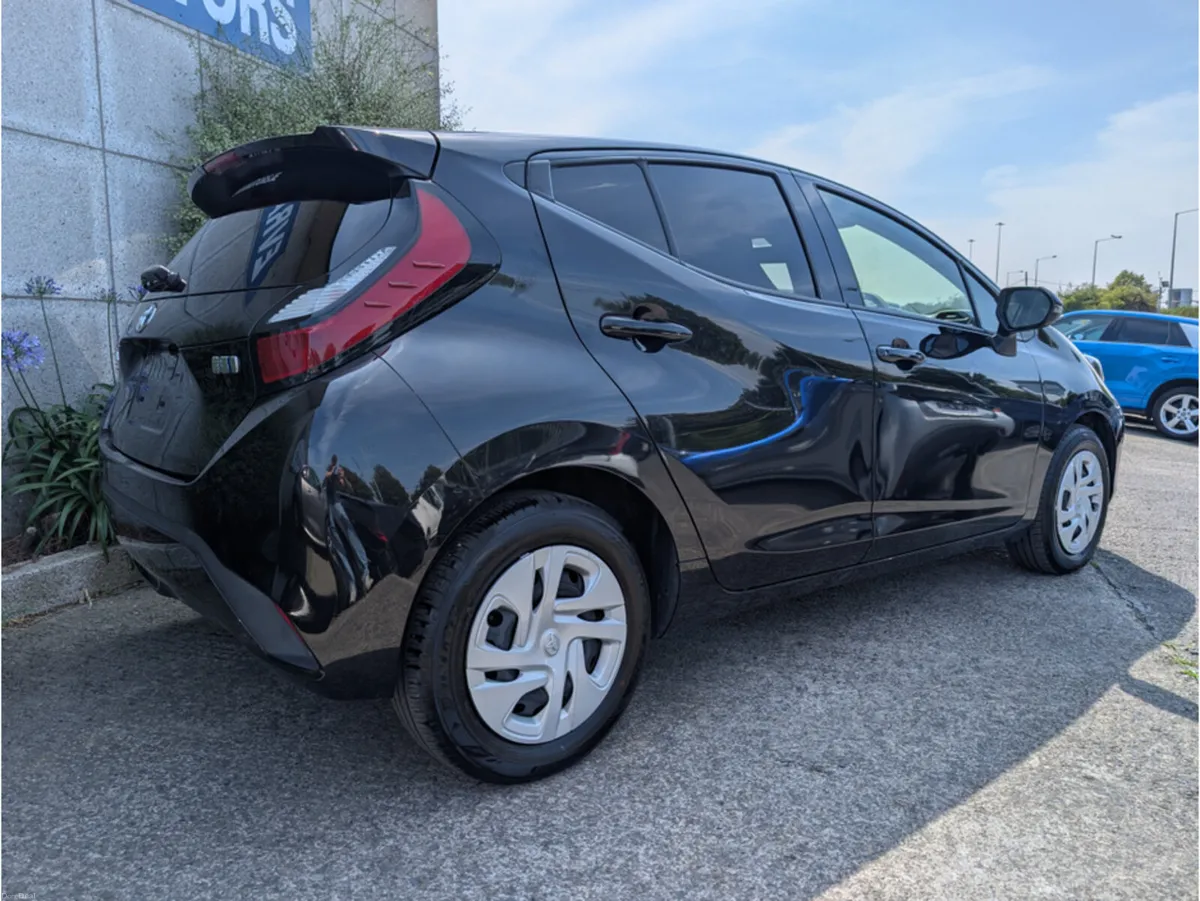 Toyota Aqua X AUTOMATIC HYBRID 1.5 PETROL //REVERS - Image 6