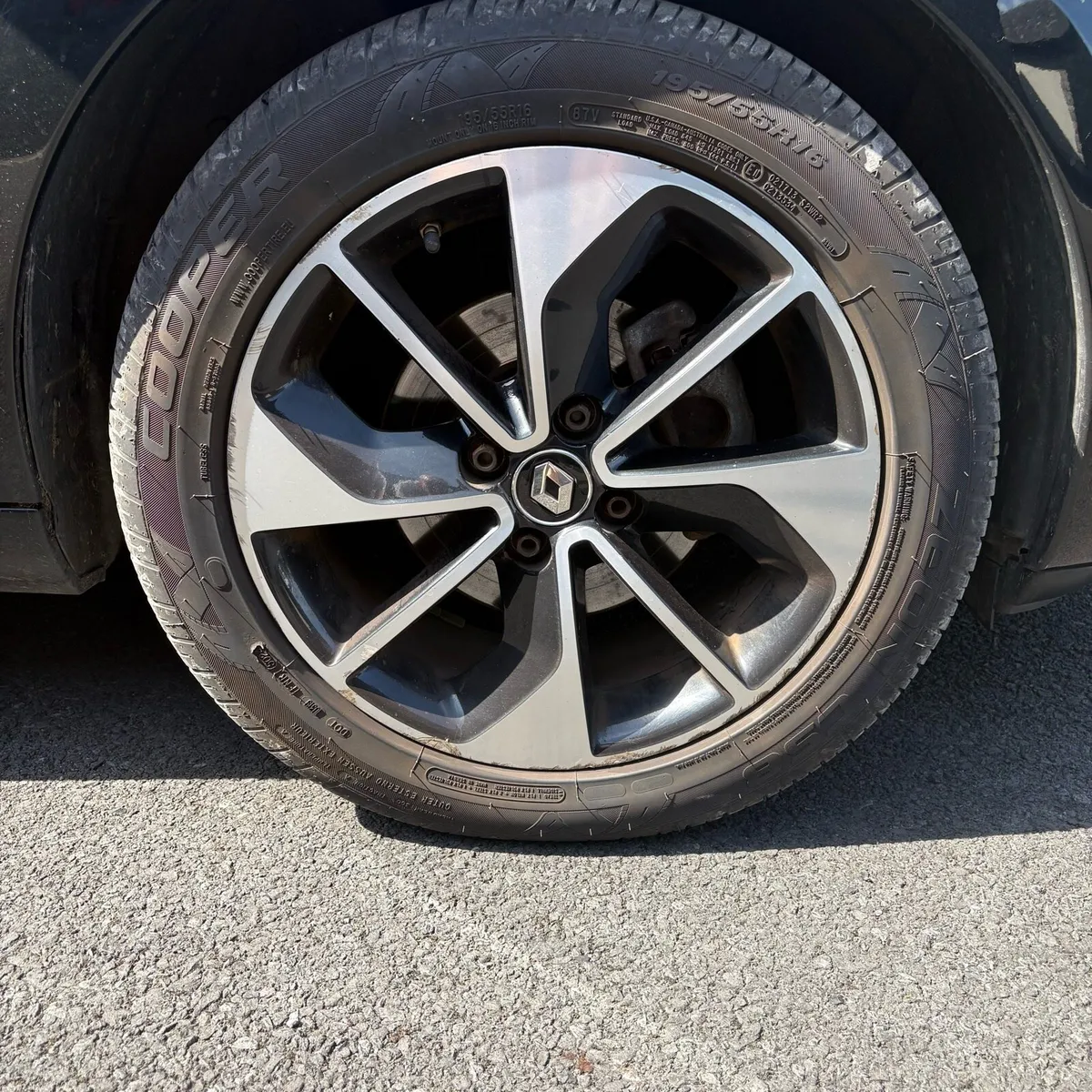Renault Zoe (with new motor) - Image 6