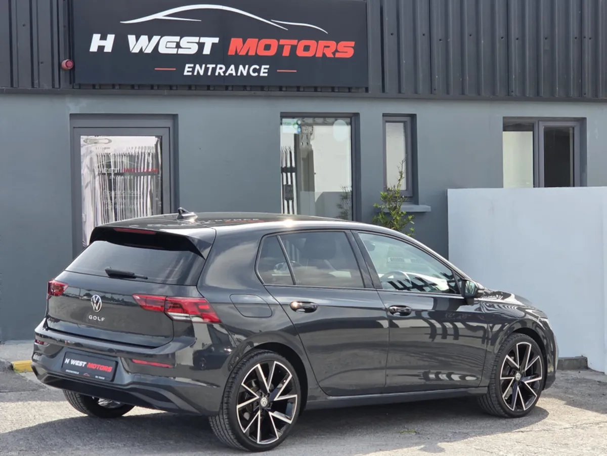 Volkswagen Golf 1.5 TSI PETROL - Image 3