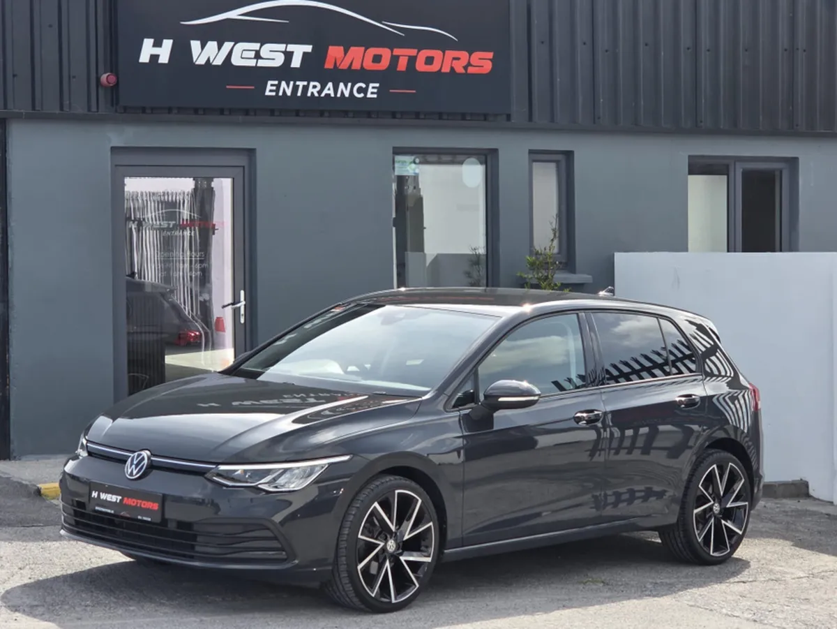 Volkswagen Golf 1.5 TSI PETROL - Image 1