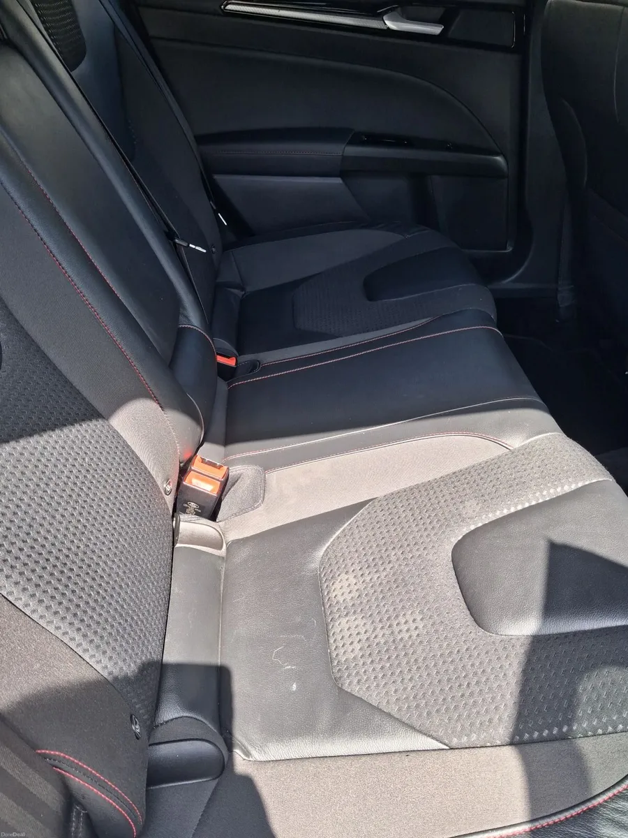 Ford Mondeo 2020 st line - Image 6