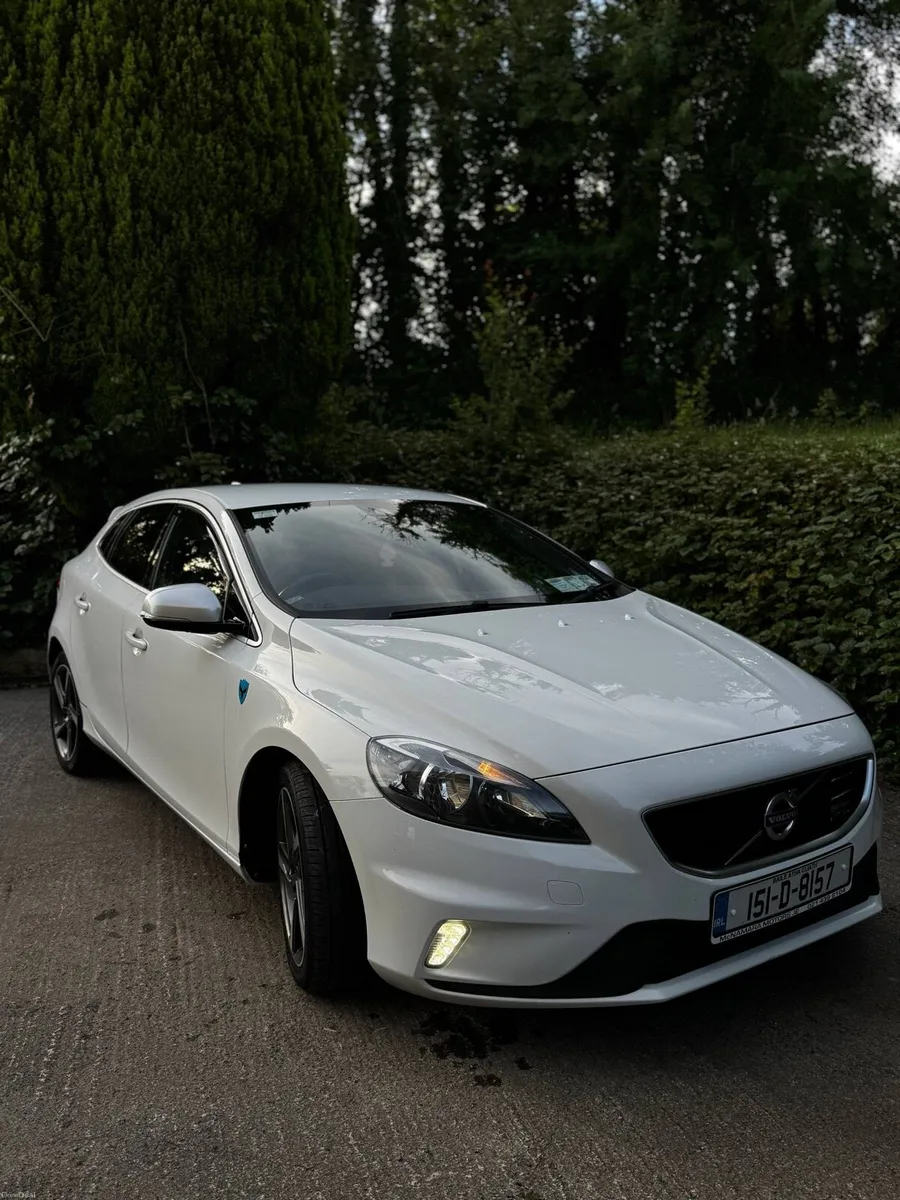 Volvo V40 D4 R-Design | 207k km | NCT 12/26 - Image 3