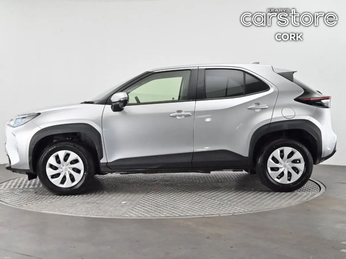 Toyota Yaris Cross 1.5 Hybrid CVT Luna - Image 6