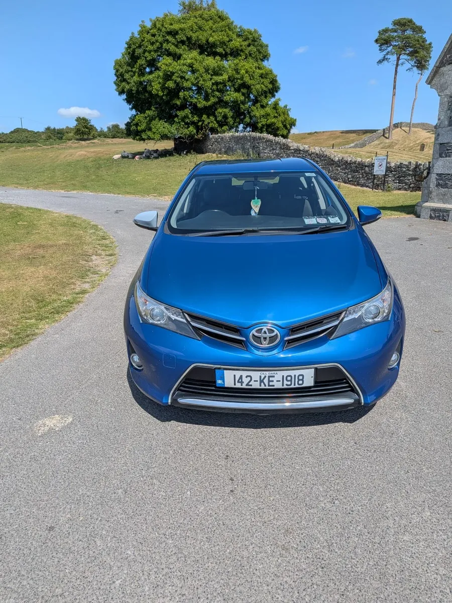 Toyota Auris 2014 Luna - Image 1