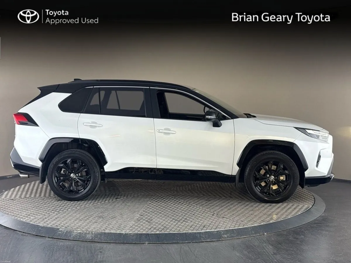 Toyota RAV4 HYBRID SPORT - Image 3