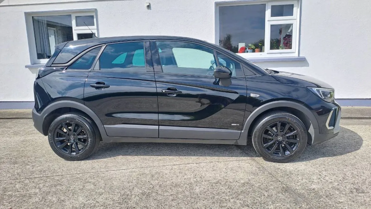 2022 Opel Crossland X SRI ~Stunning Condition~ - Image 3