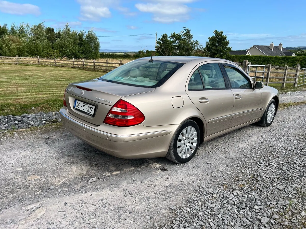 2005 Mercedes Benz E-Class E 200 Auto - Image 3