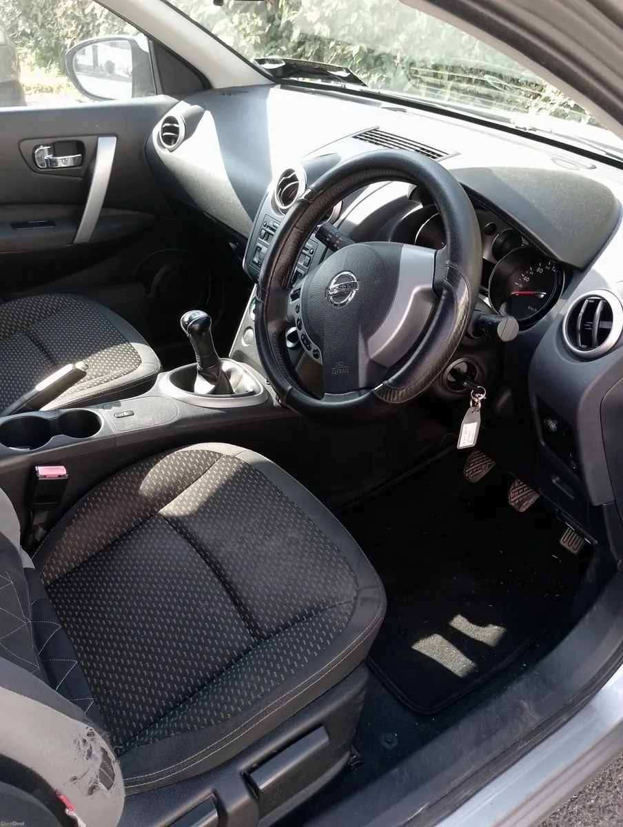 Nissan qashqai 1.6p Nct07/27 - Image 4