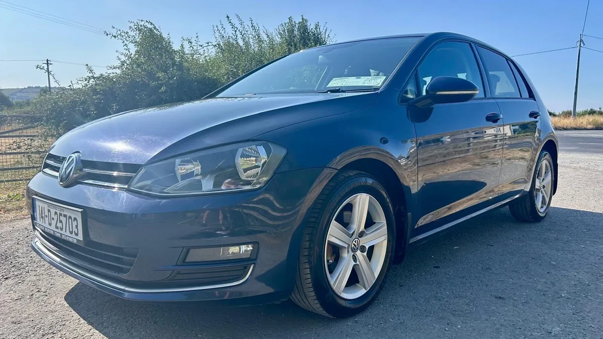 2014 Volkswagen Golf - Image 3