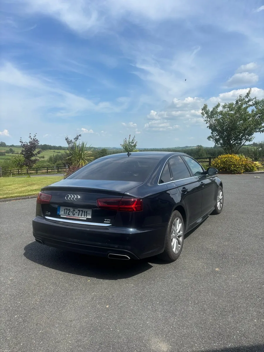 Car - Image 4