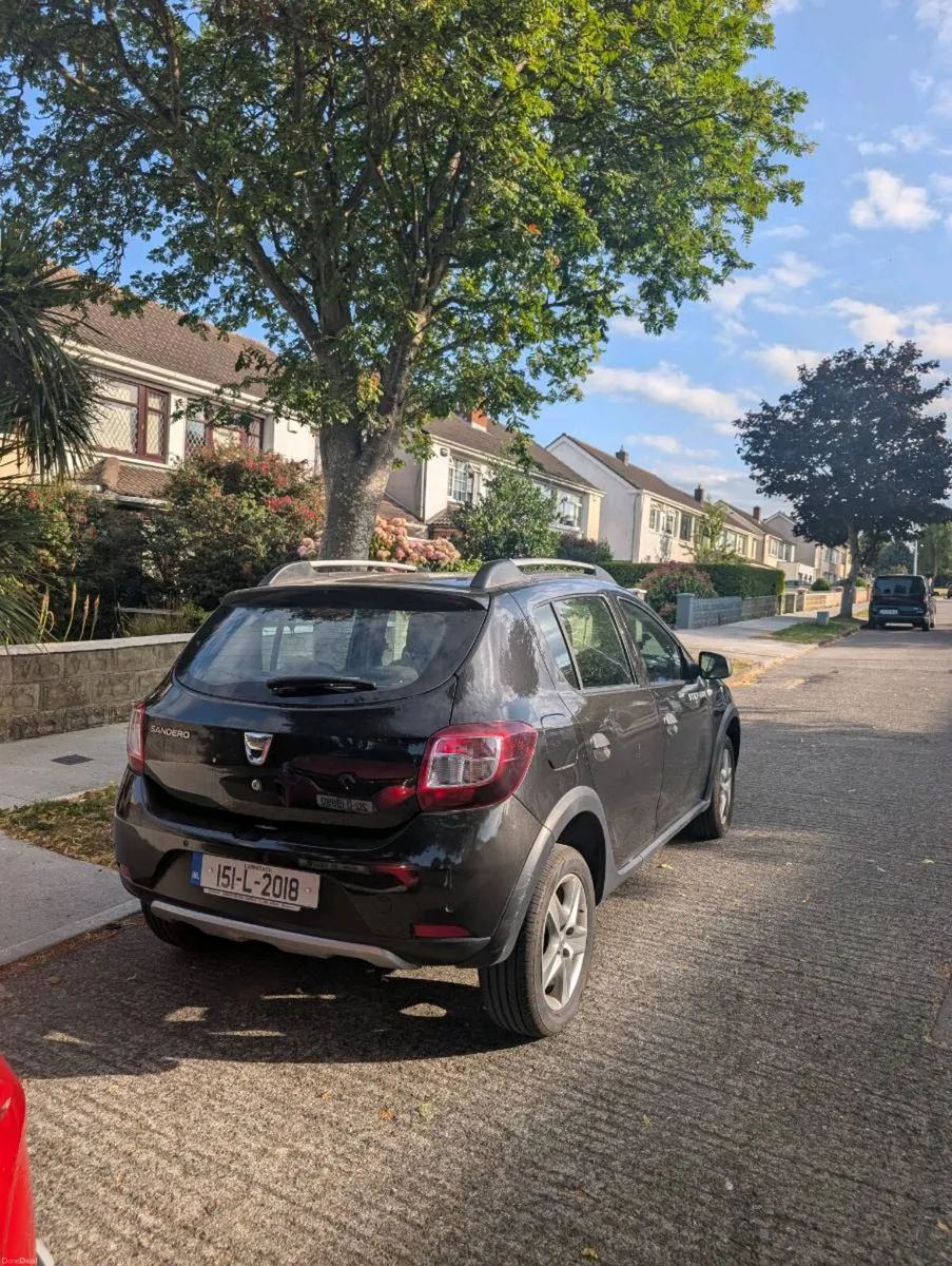 2015 Dacia Sandero Stepway Signature 1.5 dCi 90 - Image 4